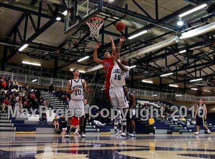 Thumbnail 3 in Monroe County Senior All-Star Game (Section 5) photogallery.