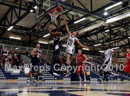 Thumbnail 3 in Monroe County Senior All-Star Game (Section 5) photogallery.