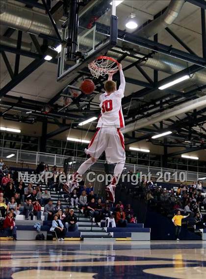 Thumbnail 1 in Monroe County Senior All-Star Game (Section 5) photogallery.