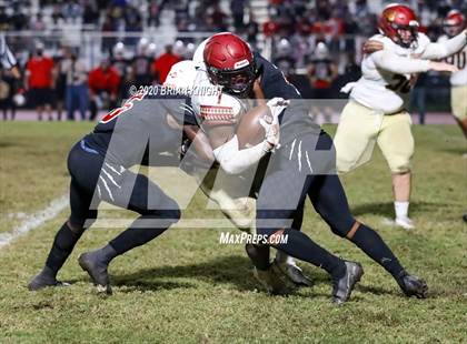 Thumbnail 3 in Lake Gibson vs. Palmetto (FHSAA Class 6A Regional Final) photogallery.