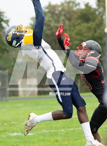 Thumbnail 1 in Perry Hall @ Dulaney photogallery.