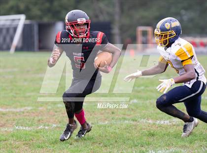 Thumbnail 1 in Perry Hall @ Dulaney photogallery.
