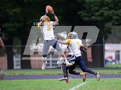 Thumbnail 1 in Perry Hall @ Dulaney photogallery.