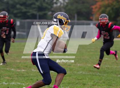 Thumbnail 3 in Perry Hall @ Dulaney photogallery.
