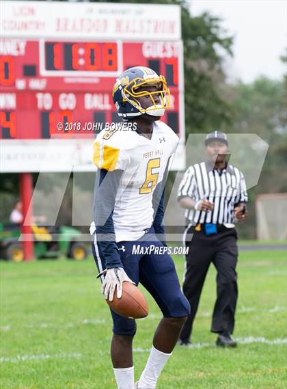 Thumbnail 3 in Perry Hall @ Dulaney photogallery.
