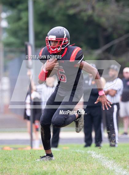 Thumbnail 3 in Perry Hall @ Dulaney photogallery.
