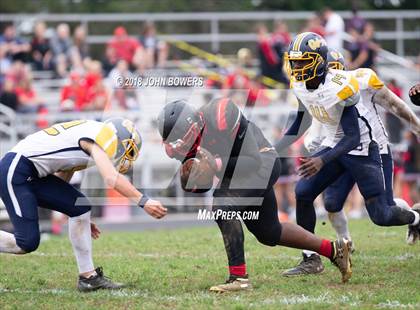 Thumbnail 3 in Perry Hall @ Dulaney photogallery.