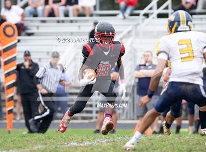 Thumbnail 3 in Perry Hall @ Dulaney photogallery.