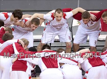 Thumbnail 2 in Highlands vs. Dixie Heights (KHSAA Ninth Region Quarterfinals) photogallery.