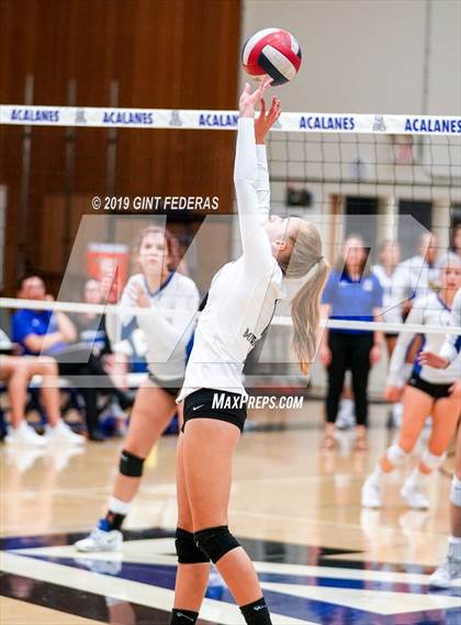 Thumbnail 1 in Miramonte @ Acalanes photogallery.