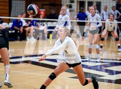 Thumbnail 1 in Miramonte @ Acalanes photogallery.