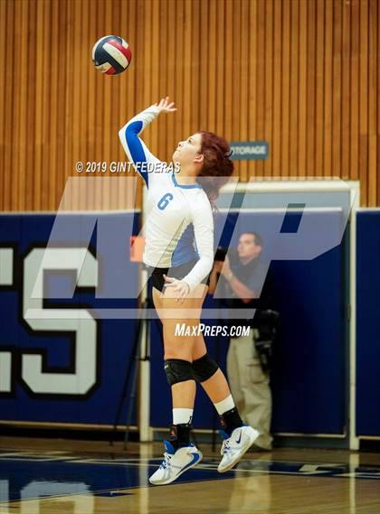 Thumbnail 1 in Miramonte @ Acalanes photogallery.