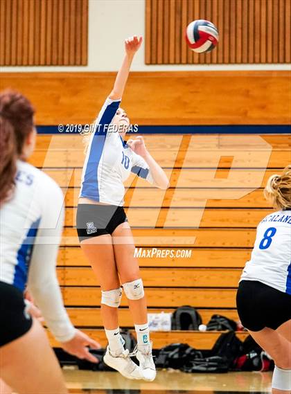 Thumbnail 1 in Miramonte @ Acalanes photogallery.