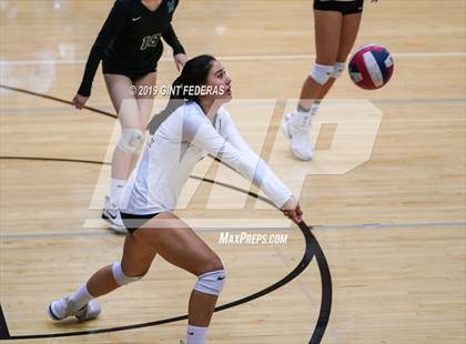 Thumbnail 1 in Miramonte @ Acalanes photogallery.
