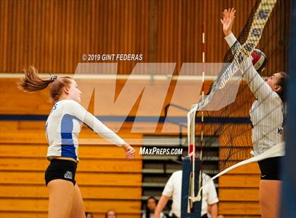 Thumbnail 1 in Miramonte @ Acalanes photogallery.