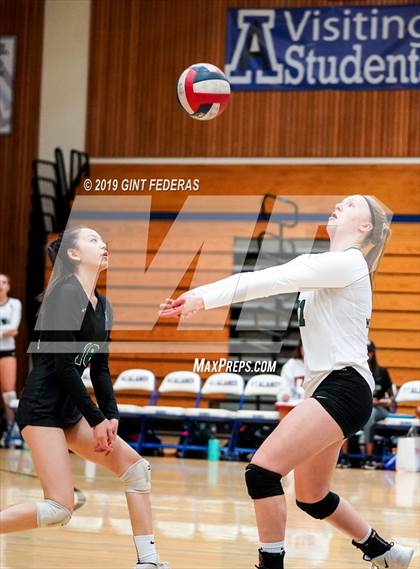 Thumbnail 1 in Miramonte @ Acalanes photogallery.