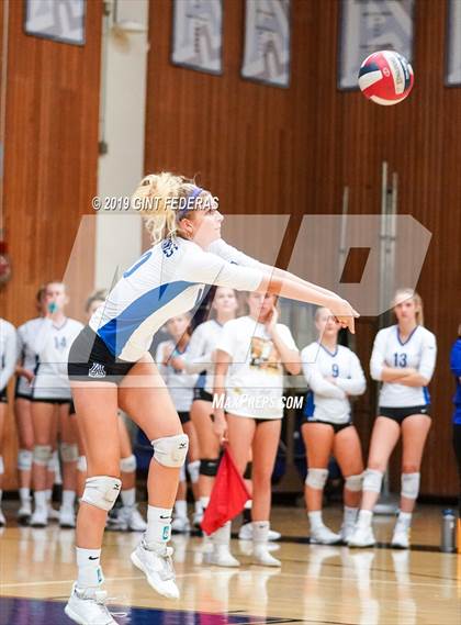 Thumbnail 3 in Miramonte @ Acalanes photogallery.