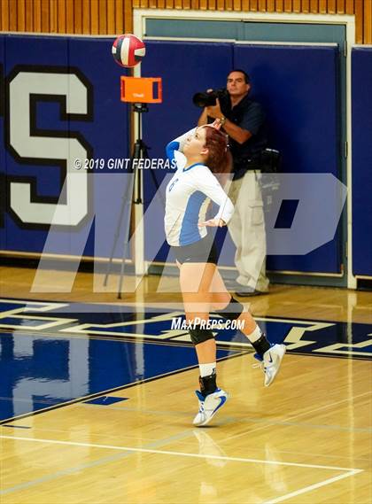 Thumbnail 1 in Miramonte @ Acalanes photogallery.