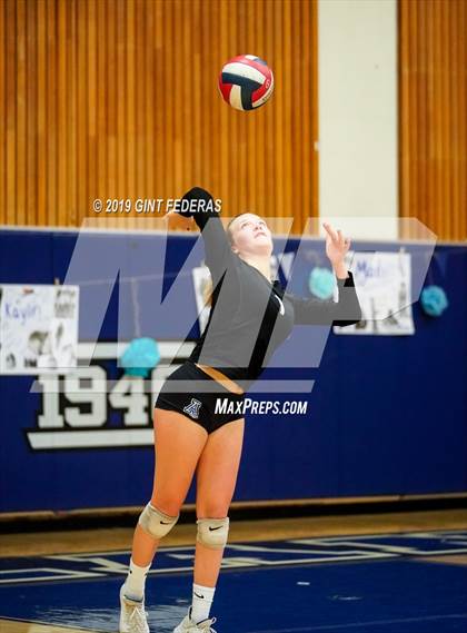Thumbnail 1 in Miramonte @ Acalanes photogallery.