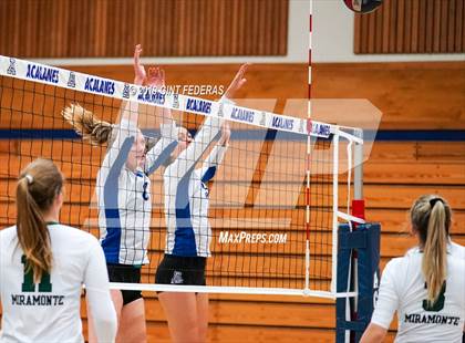 Thumbnail 1 in Miramonte @ Acalanes photogallery.