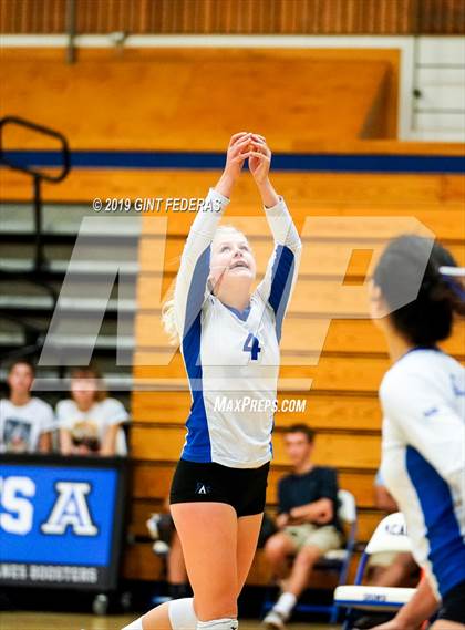 Thumbnail 3 in Miramonte @ Acalanes photogallery.