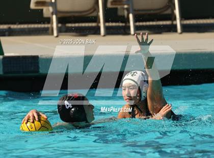 Thumbnail 2 in Albany vs Moreau Catholic (Battle of the Bay) photogallery.