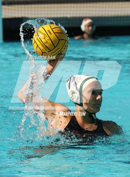 Thumbnail 3 in Albany vs Moreau Catholic (Battle of the Bay) photogallery.