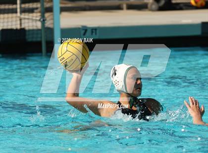 Thumbnail 1 in Albany vs Moreau Catholic (Battle of the Bay) photogallery.