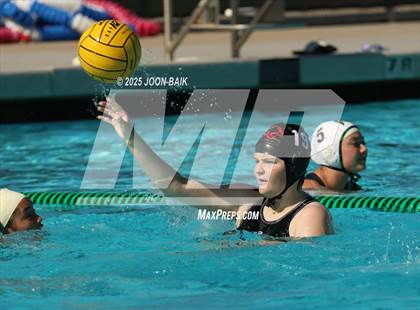 Thumbnail 3 in Albany vs Moreau Catholic (Battle of the Bay) photogallery.