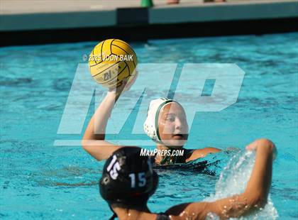 Thumbnail 2 in Albany vs Moreau Catholic (Battle of the Bay) photogallery.