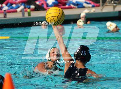 Thumbnail 2 in Albany vs Moreau Catholic (Battle of the Bay) photogallery.