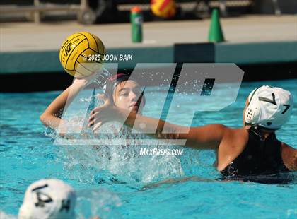 Thumbnail 1 in Albany vs Moreau Catholic (Battle of the Bay) photogallery.