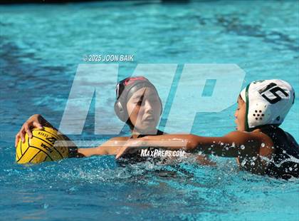 Thumbnail 1 in Albany vs Moreau Catholic (Battle of the Bay) photogallery.
