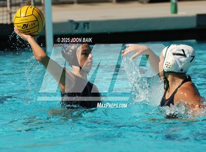 Thumbnail 3 in Albany vs Moreau Catholic (Battle of the Bay) photogallery.