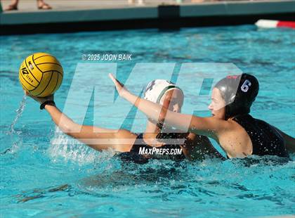 Thumbnail 3 in Albany vs Moreau Catholic (Battle of the Bay) photogallery.
