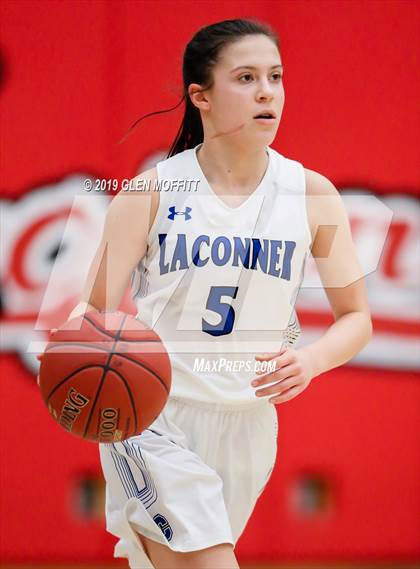 Thumbnail 2 in Liberty vs. LaConner (WIAA 2B Regional Playoff) photogallery.