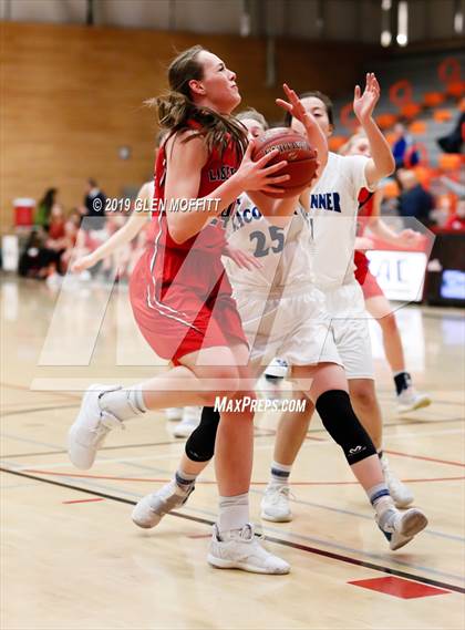 Thumbnail 3 in Liberty vs. LaConner (WIAA 2B Regional Playoff) photogallery.