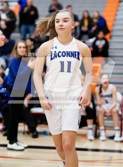 Thumbnail 2 in Liberty vs. LaConner (WIAA 2B Regional Playoff) photogallery.