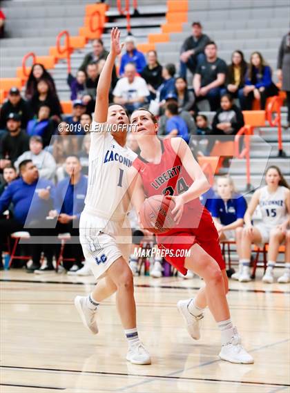 Thumbnail 3 in Liberty vs. LaConner (WIAA 2B Regional Playoff) photogallery.