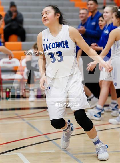 Thumbnail 2 in Liberty vs. LaConner (WIAA 2B Regional Playoff) photogallery.