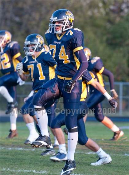 Thumbnail 2 in Edina @ Mahtomedi photogallery.