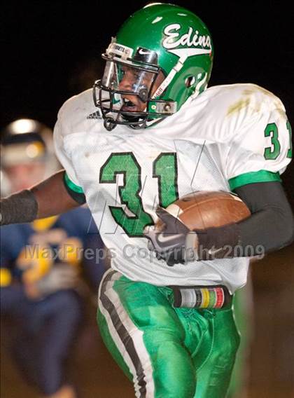 Thumbnail 2 in Edina @ Mahtomedi photogallery.
