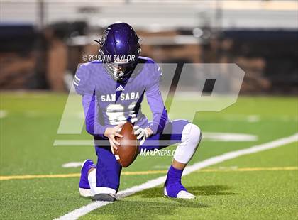 Thumbnail 3 in San Saba vs Collinsville (UIL 2A D1 Area Playoff) photogallery.