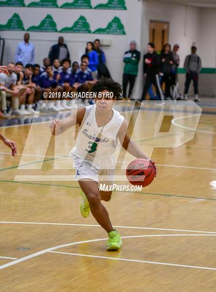 Thumbnail 1 in Osbourn vs. South Lakes (VHSL 6A 2nd Round Playoff)  photogallery.