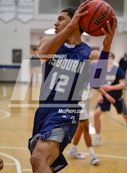 Thumbnail 1 in Osbourn vs. South Lakes (VHSL 6A 2nd Round Playoff)  photogallery.