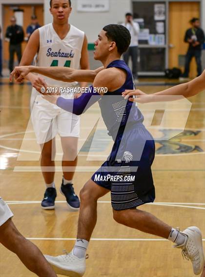Thumbnail 2 in Osbourn vs. South Lakes (VHSL 6A 2nd Round Playoff)  photogallery.