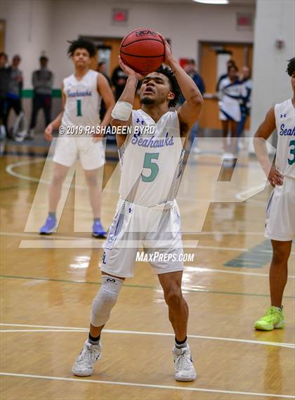Thumbnail 1 in Osbourn vs. South Lakes (VHSL 6A 2nd Round Playoff)  photogallery.