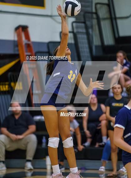 Thumbnail 1 in Crean Lutheran @ Foothill photogallery.