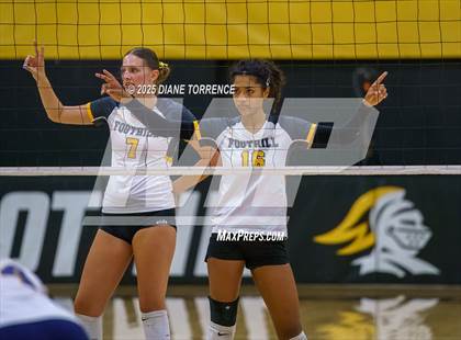 Thumbnail 2 in Crean Lutheran @ Foothill photogallery.