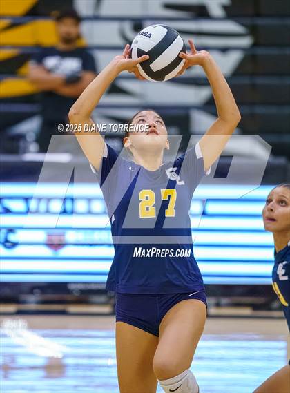 Thumbnail 2 in Crean Lutheran @ Foothill photogallery.